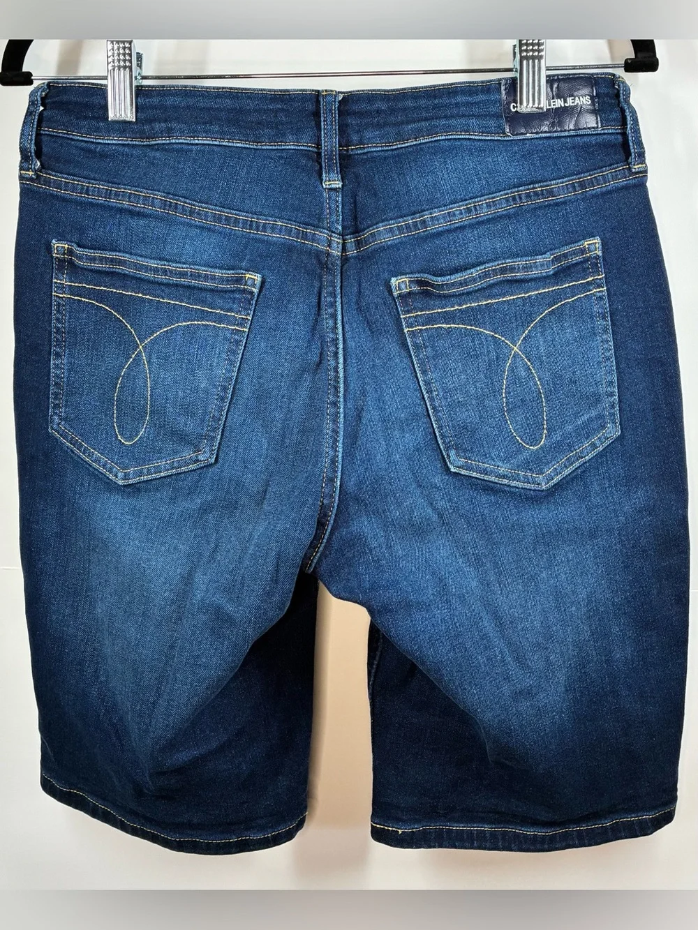 Calvin Klein Jeans Women's Size 8 Blue Denim Bermuda Shorts Stretch